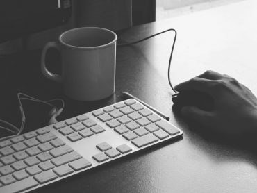 Analyzing Mouse Movement May Prevent Online Fraud