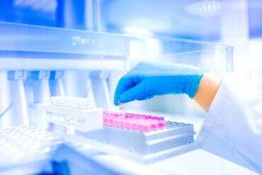 Beyond Lab Coats and Traditional Alchemy: Redefining Pharma R&D with AI/ML and Advanced Analytics